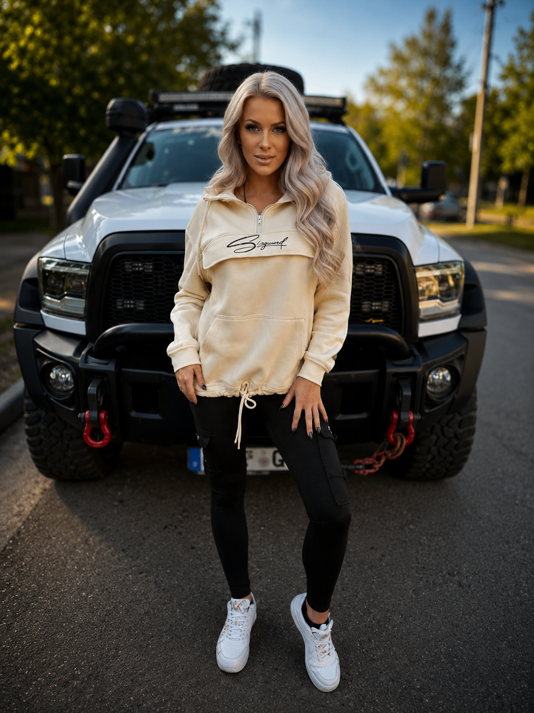 Sugared Basic Pull Over Hoodie
